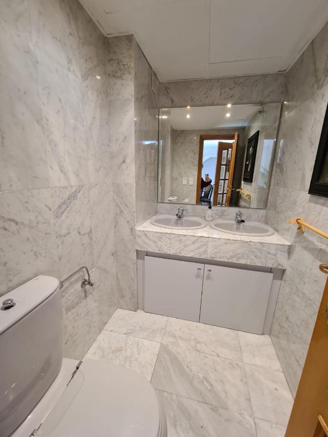 Ferienwohnung Dos Torres Atico Duplex - Centrico Con Vistas A La Ciudad Saragossa Exterior foto