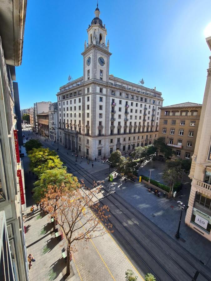 Ferienwohnung Dos Torres Atico Duplex - Centrico Con Vistas A La Ciudad Saragossa Exterior foto