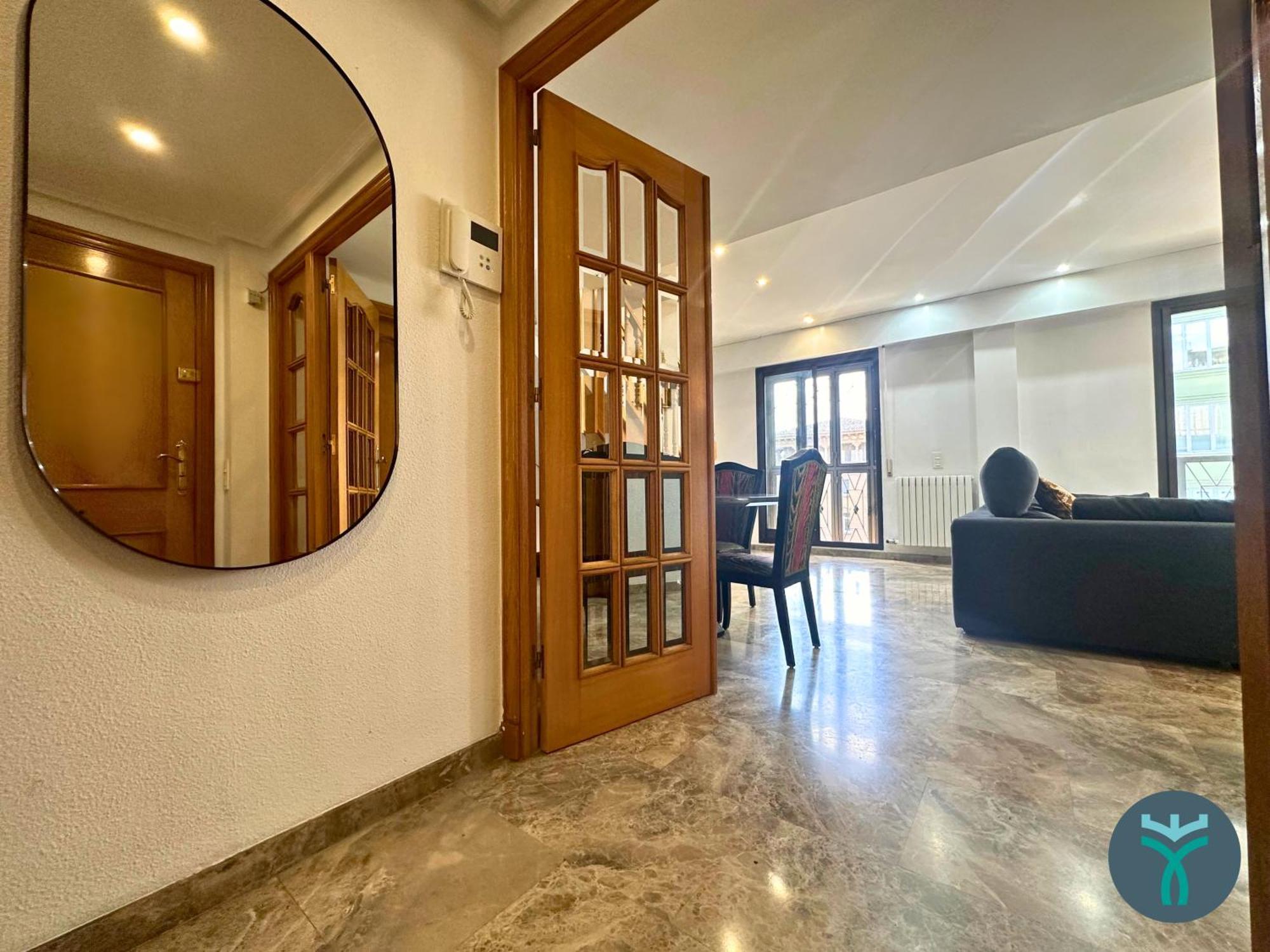 Ferienwohnung Dos Torres Atico Duplex - Centrico Con Vistas A La Ciudad Saragossa Exterior foto